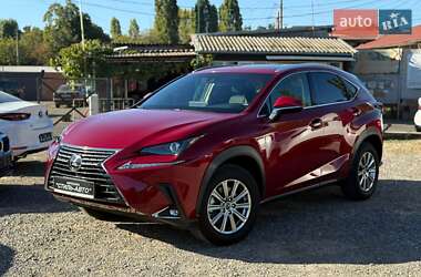 Позашляховик / Кросовер Lexus NX 2021 в 