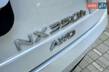 Позашляховик / Кросовер Lexus NX 2023 в 