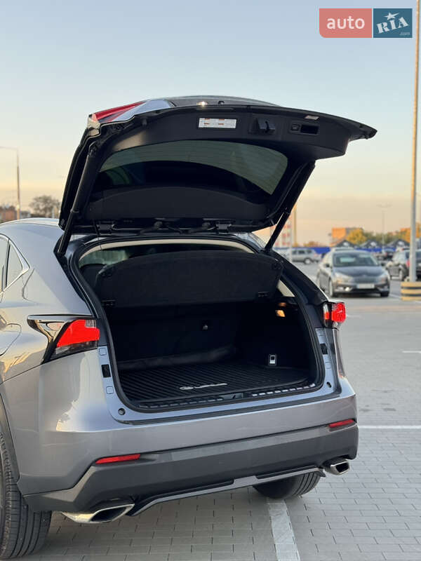 Внедорожник / Кроссовер Lexus NX 2016 в Виннице