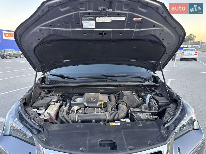 Внедорожник / Кроссовер Lexus NX 2016 в Виннице