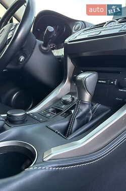 Внедорожник / Кроссовер Lexus NX 2016 в 