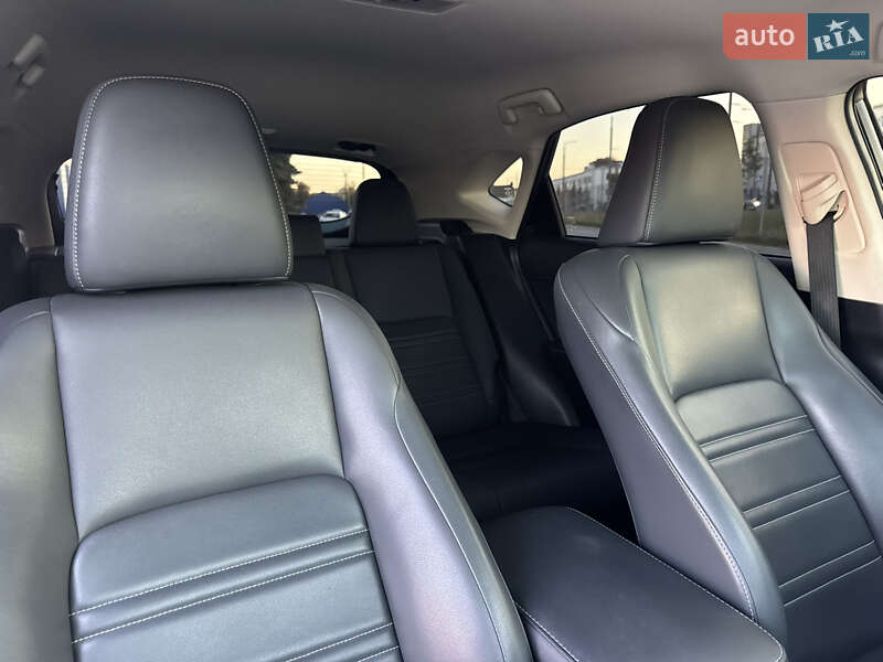 Внедорожник / Кроссовер Lexus NX 2016 в Виннице