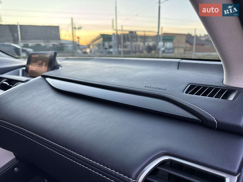 Внедорожник / Кроссовер Lexus NX 2016 в Виннице