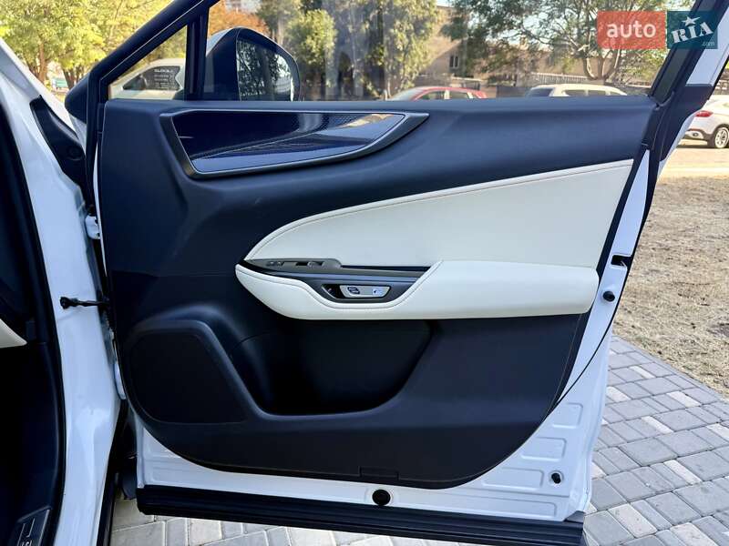 Внедорожник / Кроссовер Lexus NX 2023 в Одессе