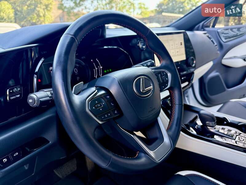 Внедорожник / Кроссовер Lexus NX 2023 в Одессе