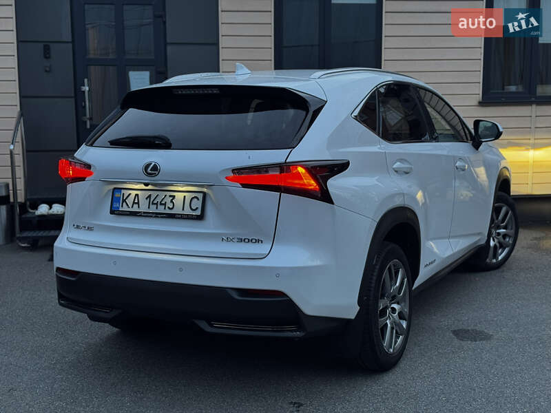 Внедорожник / Кроссовер Lexus NX 2015 в Киеве