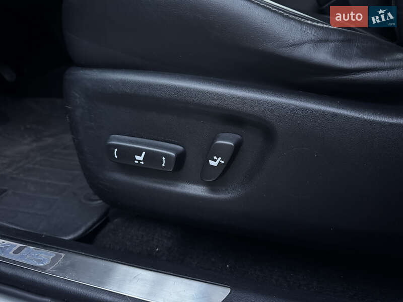 Внедорожник / Кроссовер Lexus NX 2015 в Киеве