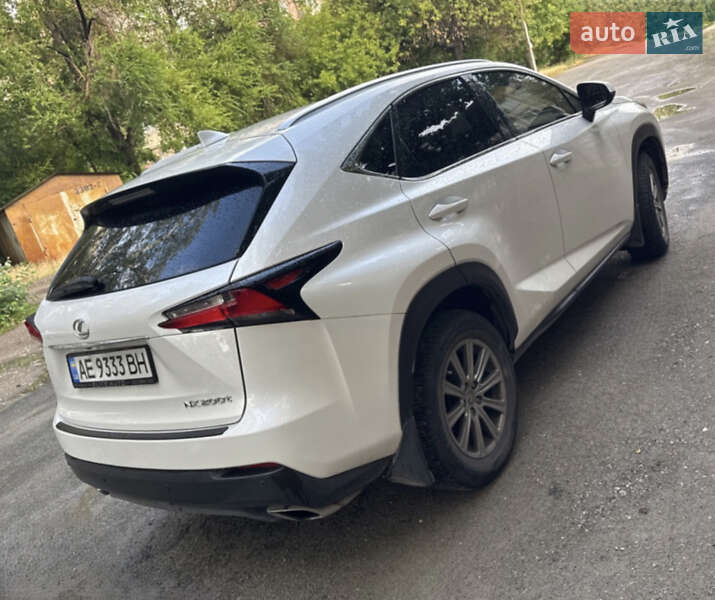 Позашляховик / Кросовер Lexus NX 2016 в Дніпрі фото 2 Позашляховик / Кросовер Lexus NX 2016 в Дніпрі