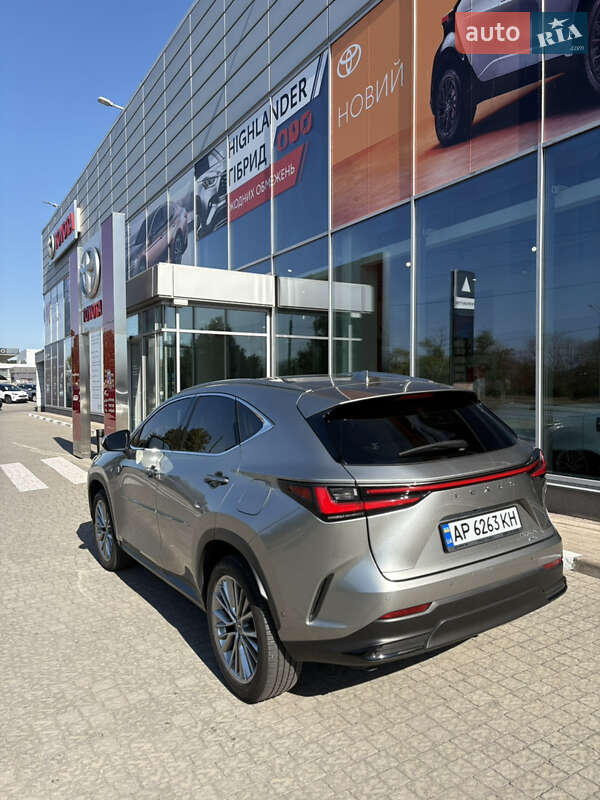 Позашляховик / Кросовер Lexus NX 2022 в Дніпрі