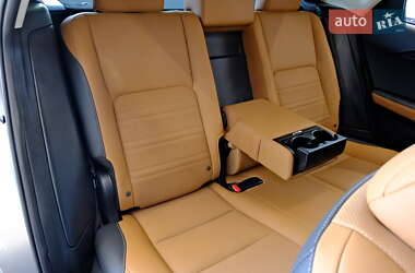 Внедорожник / Кроссовер Lexus NX 2017 в 