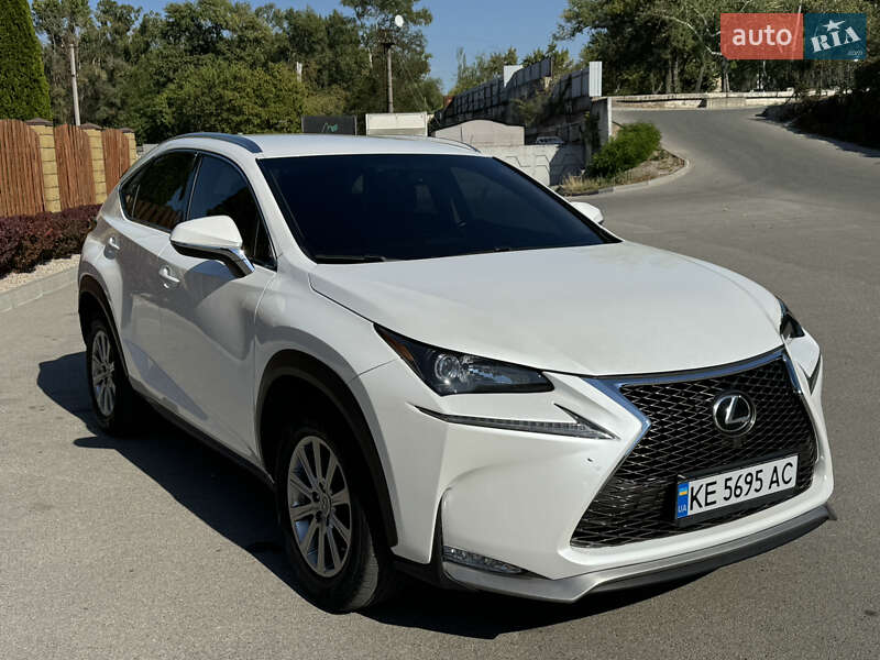 Позашляховик / Кросовер Lexus NX 2017 в 