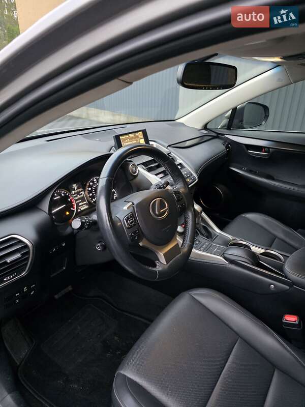 Внедорожник / Кроссовер Lexus NX 2014 в Хмельницком