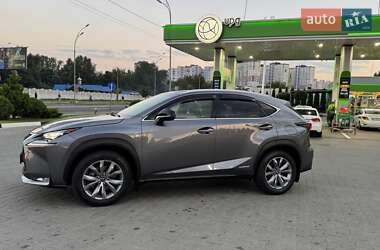 Внедорожник / Кроссовер Lexus NX 2015 в 