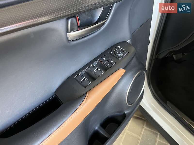 Внедорожник / Кроссовер Lexus NX 2019 в Киеве фото 10 Внедорожник / Кроссовер Lexus NX 2019 в Киеве