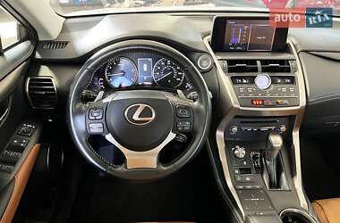 Внедорожник / Кроссовер Lexus NX 2019 в 