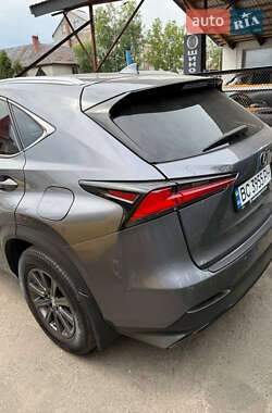 Внедорожник / Кроссовер Lexus NX 2017 в 