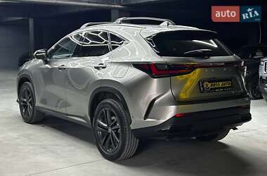 Внедорожник / Кроссовер Lexus NX 2024 в 