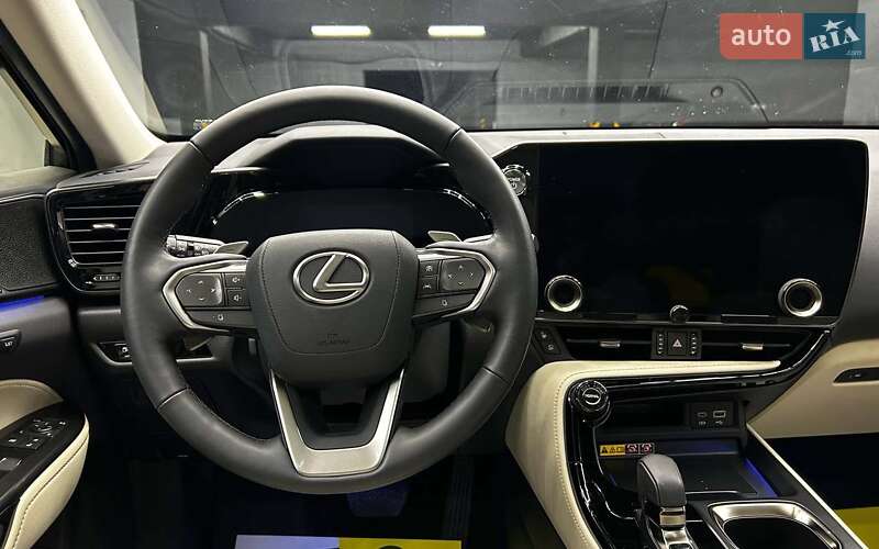 Внедорожник / Кроссовер Lexus NX 2024 в Черновцах