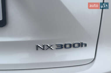 Внедорожник / Кроссовер Lexus NX 2017 в 