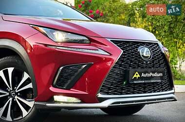 Позашляховик / Кросовер Lexus NX 2017 в 