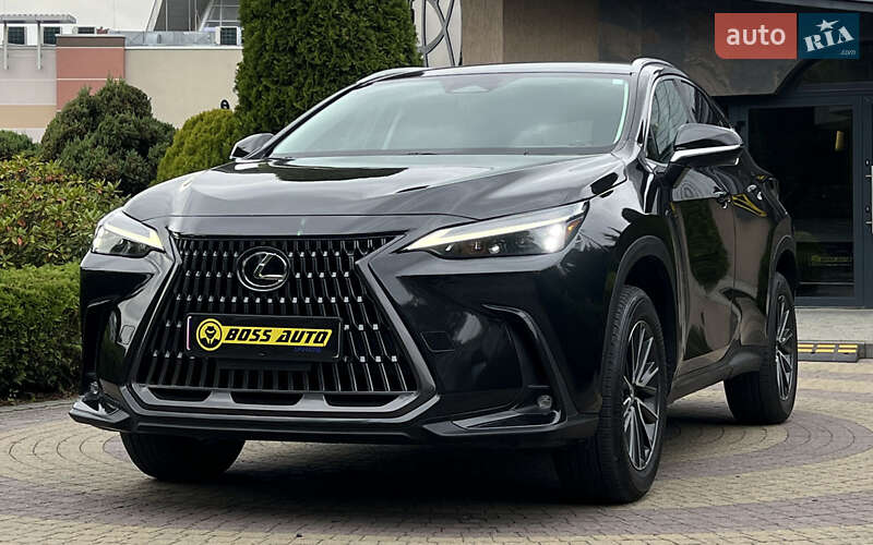 Позашляховик / Кросовер Lexus NX 2022 в Львові