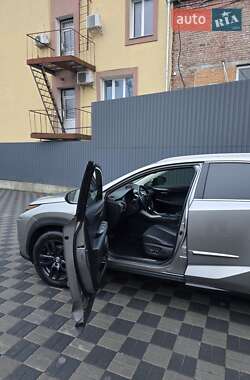Позашляховик / Кросовер Lexus NX 2014 в 