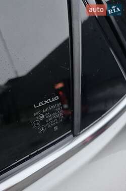 Позашляховик / Кросовер Lexus NX 2014 в 