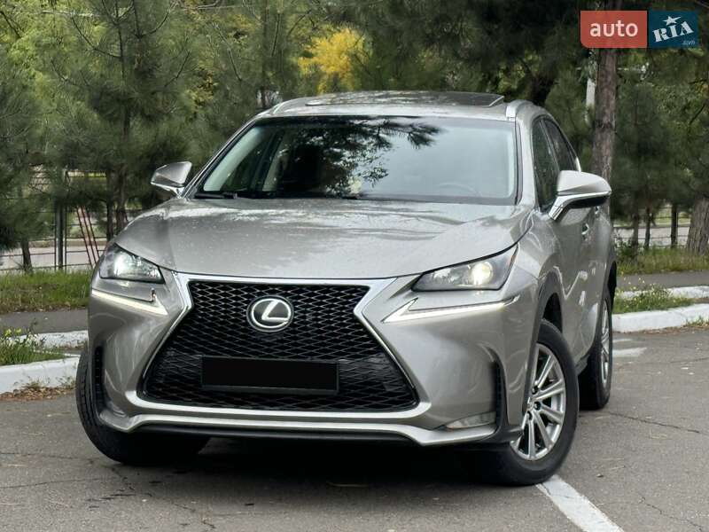 Позашляховик / Кросовер Lexus NX 2016 в 