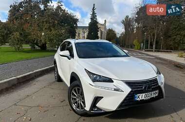 Позашляховик / Кросовер Lexus NX 2018 в 