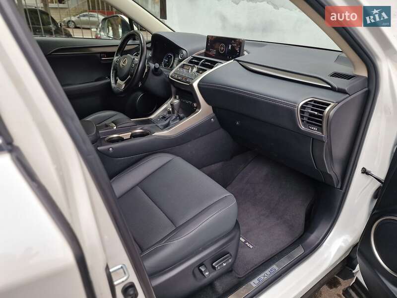 Позашляховик / Кросовер Lexus NX 2019 в Одесі фото 48 Позашляховик / Кросовер Lexus NX 2019 в Одесі