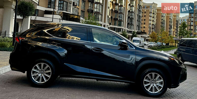 Внедорожник / Кроссовер Lexus NX 2021 в Киеве