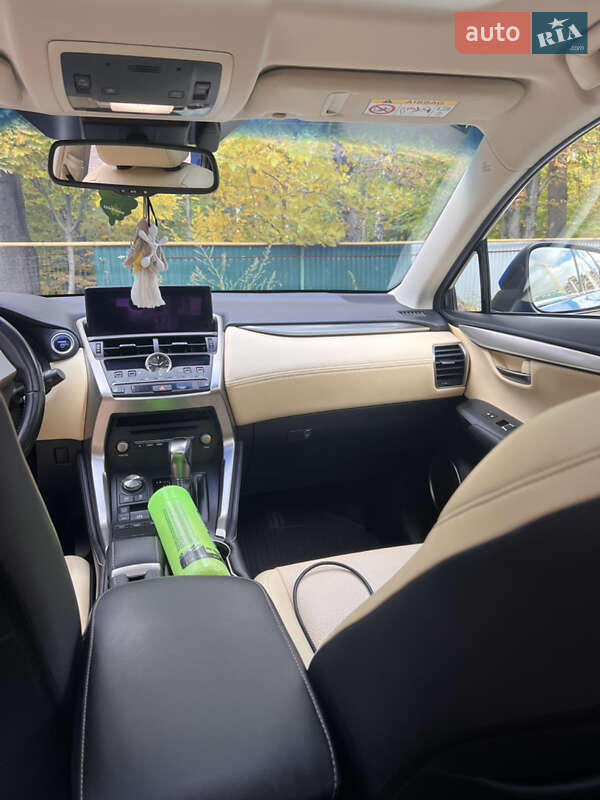Позашляховик / Кросовер Lexus NX 2018 в Теребовлі фото 29 Позашляховик / Кросовер Lexus NX 2018 в Теребовлі