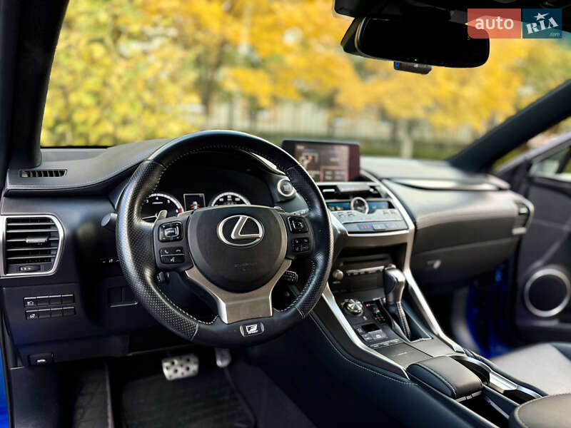 Позашляховик / Кросовер Lexus NX 2019 в Києві
