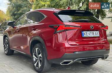 Внедорожник / Кроссовер Lexus NX 2018 в 
