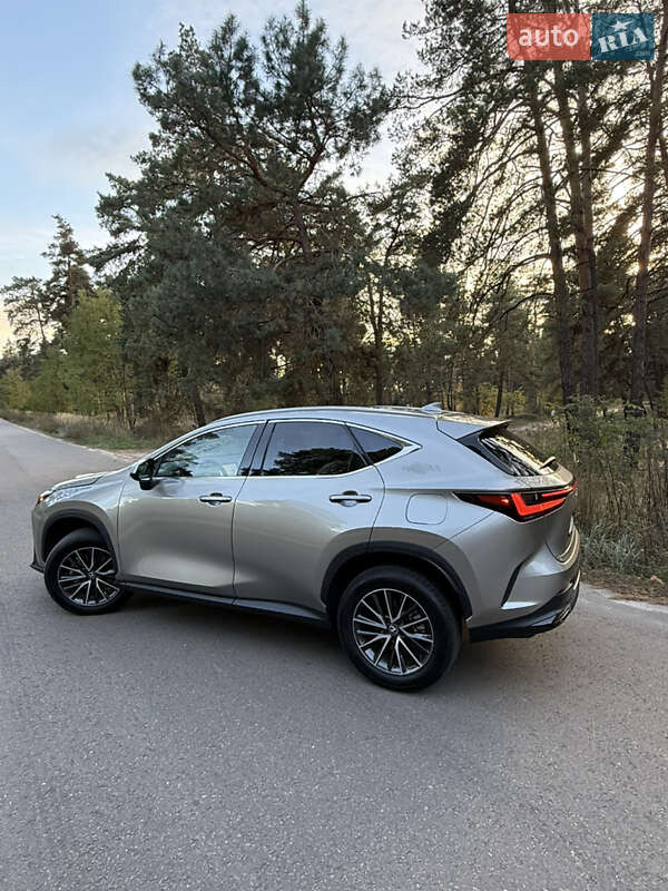 Внедорожник / Кроссовер Lexus NX 2023 в Киеве