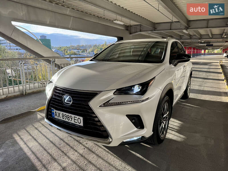 Lexus NX 2018