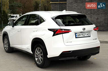 Внедорожник / Кроссовер Lexus NX 2014 в 