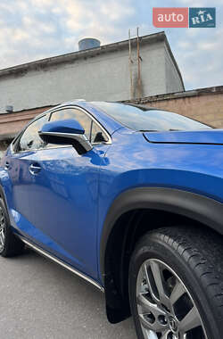Внедорожник / Кроссовер Lexus NX 2019 в 