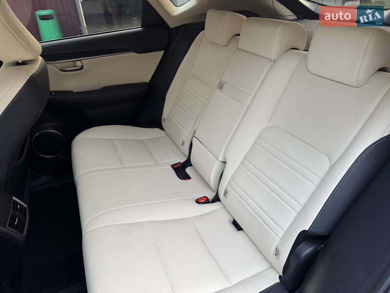 Позашляховик / Кросовер Lexus NX 2019 в Харкові