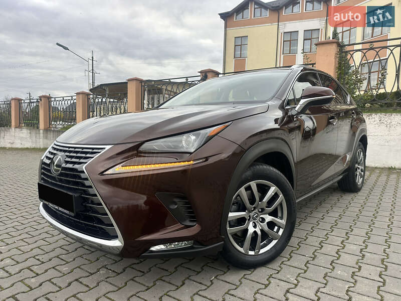 Lexus NX 2017