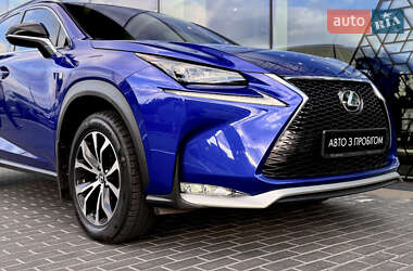 Позашляховик / Кросовер Lexus NX 2015 в  фото 28 Позашляховик / Кросовер Lexus NX 2015 в