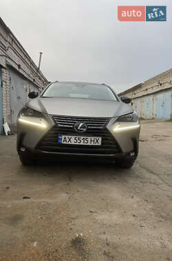 Позашляховик / Кросовер Lexus NX 2018 в  фото 3 Позашляховик / Кросовер Lexus NX 2018 в