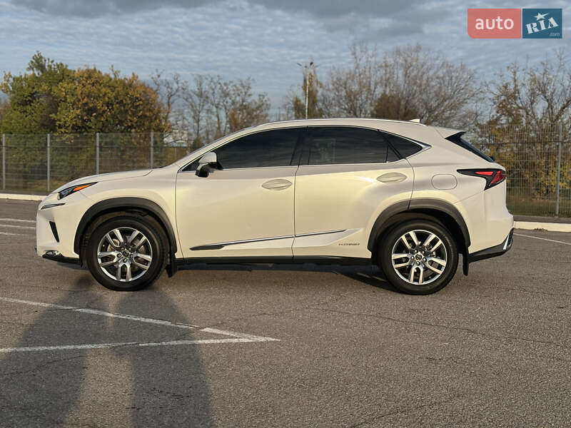 Позашляховик / Кросовер Lexus NX 2021 в Дніпрі фото 5 Позашляховик / Кросовер Lexus NX 2021 в Дніпрі