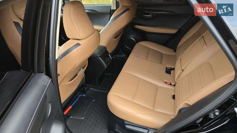 Позашляховик / Кросовер Lexus NX 2015 в Львові фото 5 Позашляховик / Кросовер Lexus NX 2015 в Львові