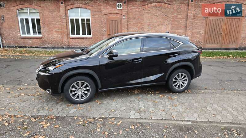 Позашляховик / Кросовер Lexus NX 2015 в Львові фото 7 Позашляховик / Кросовер Lexus NX 2015 в Львові