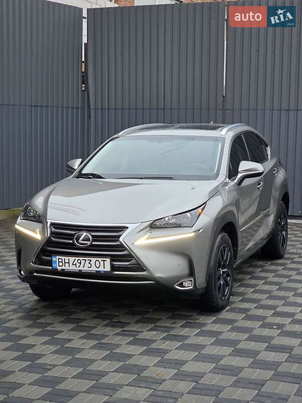 Позашляховик / Кросовер Lexus NX 2014 в Хмельницькому фото 3 Позашляховик / Кросовер Lexus NX 2014 в Хмельницькому