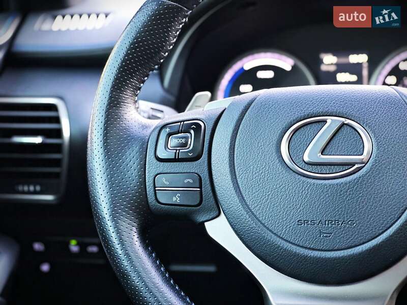 Внедорожник / Кроссовер Lexus NX 2020 в Киеве