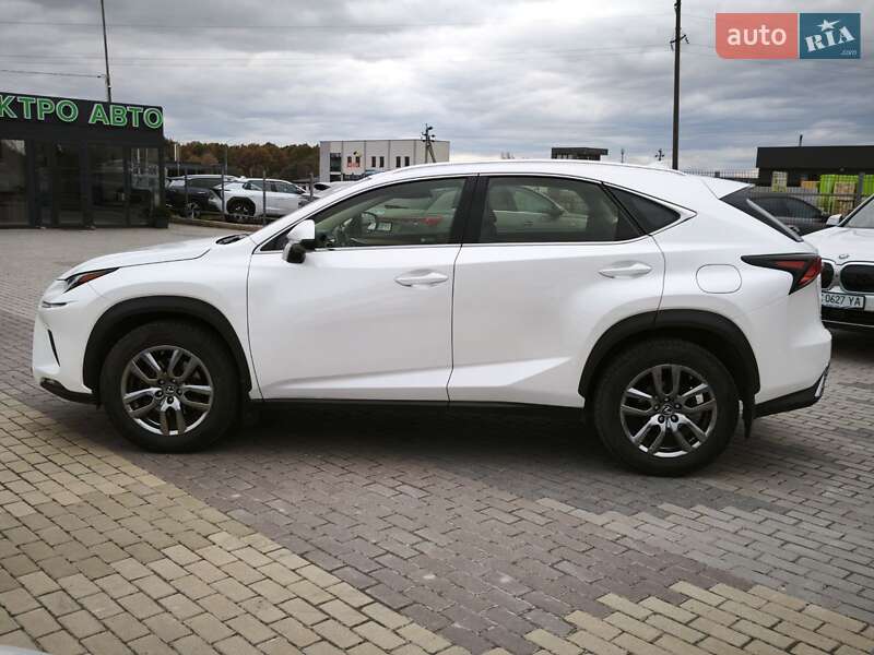 Внедорожник / Кроссовер Lexus NX 2018 в Львове