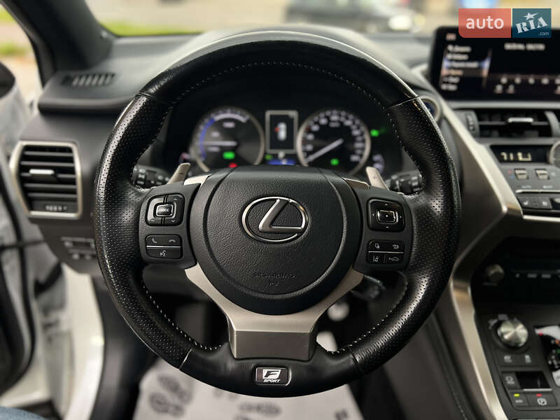 Позашляховик / Кросовер Lexus NX 2020 в Львові