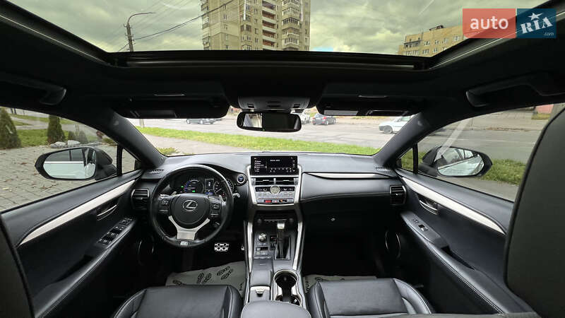 Позашляховик / Кросовер Lexus NX 2020 в Львові